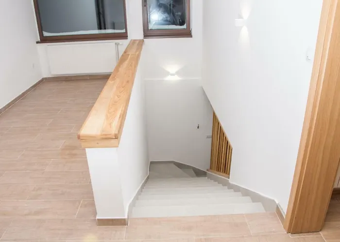 San 公寓式酒店 亚霍里纳