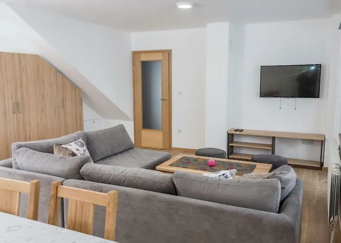 San 公寓式酒店 亚霍里纳