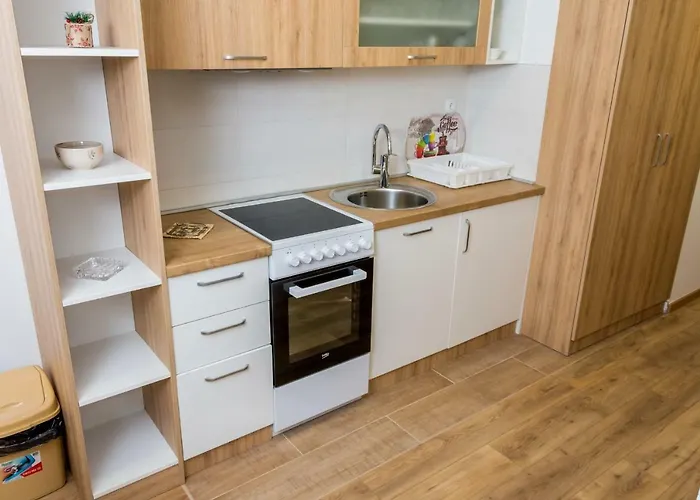 San 公寓式酒店 亚霍里纳